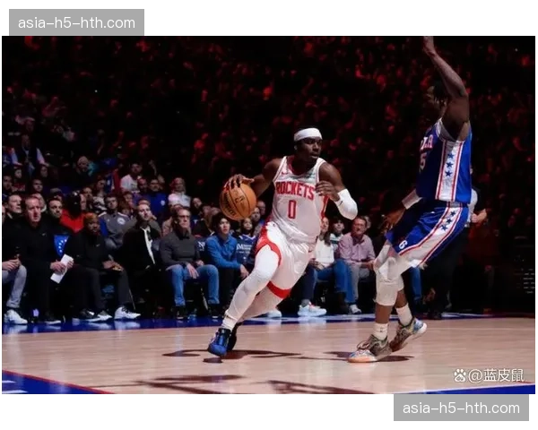 乌度卡调整火箭轮换阵容，强调防守达标就留场原则